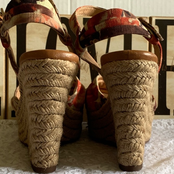 Sofft | Sofft Peggie Tropical Espadrille Wedges Sandals Size 7. - Picture 4 of 10